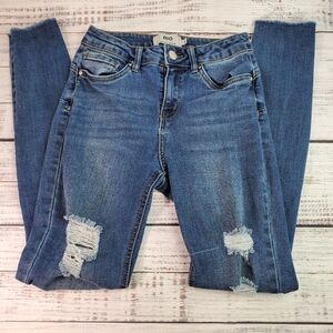 RIO Jeans Mid Rise Push Up Size 5